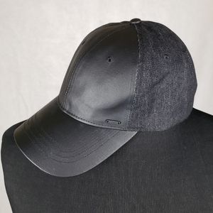 Express black cap